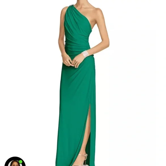 green emerald velvet dress Lauren Ralph Lauren Womens Surplice Printed Midi Dress Green 0 at Amazon  Women's Clothing store